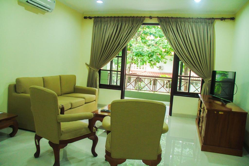 Country Woods Jakarta Apart otel Cilandak  Dış mekan fotoğraf
